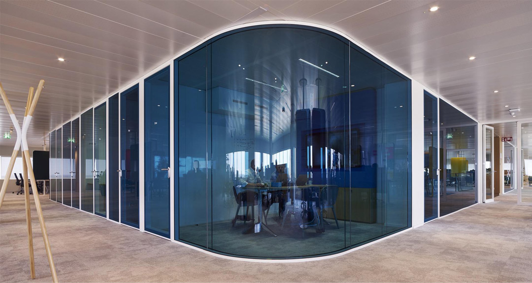 frameless  partition_3.jpg