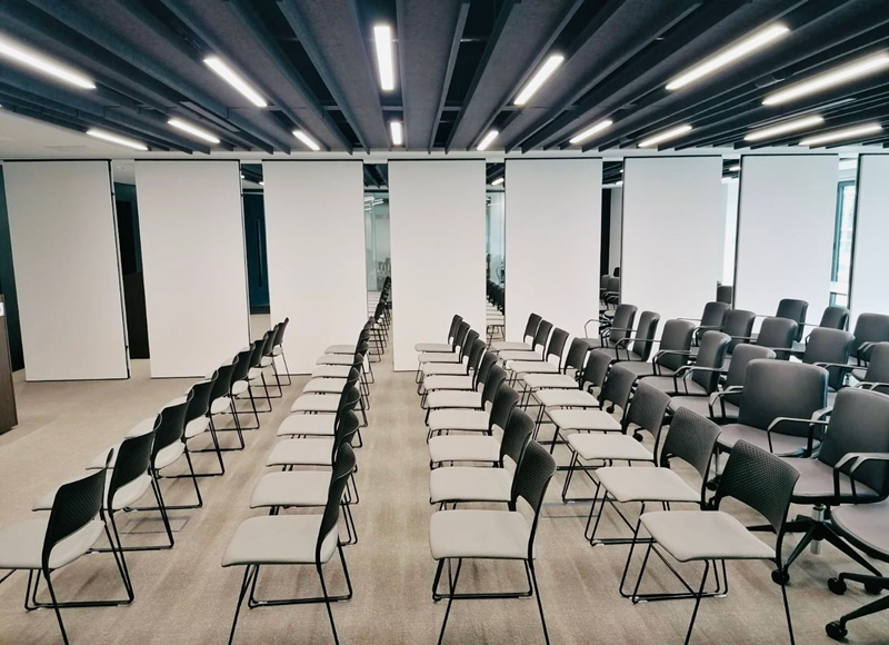 Acoustic sliding folding partition